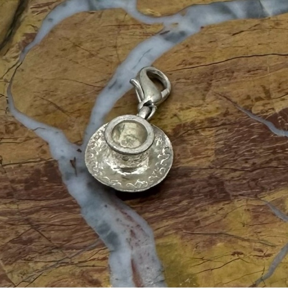 Tea cup jewelry charm